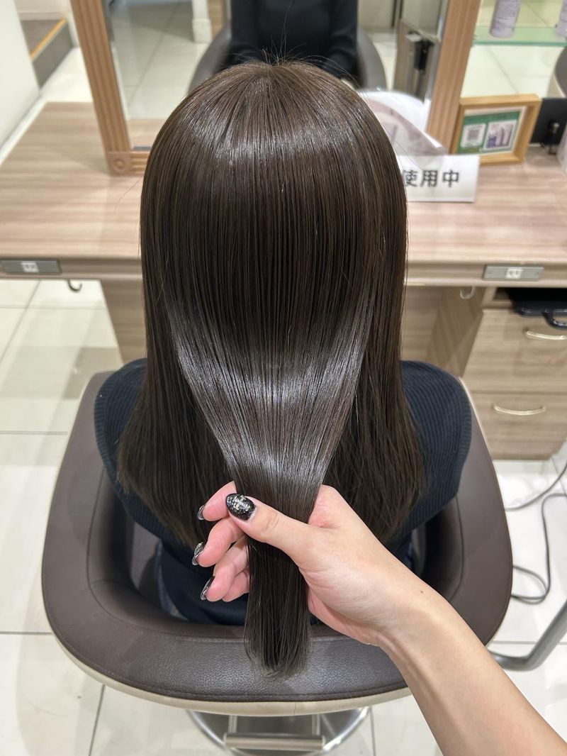 オリーブブラウンカラー｜ヘアカタログ Ash 八王子店 長嶺 花音